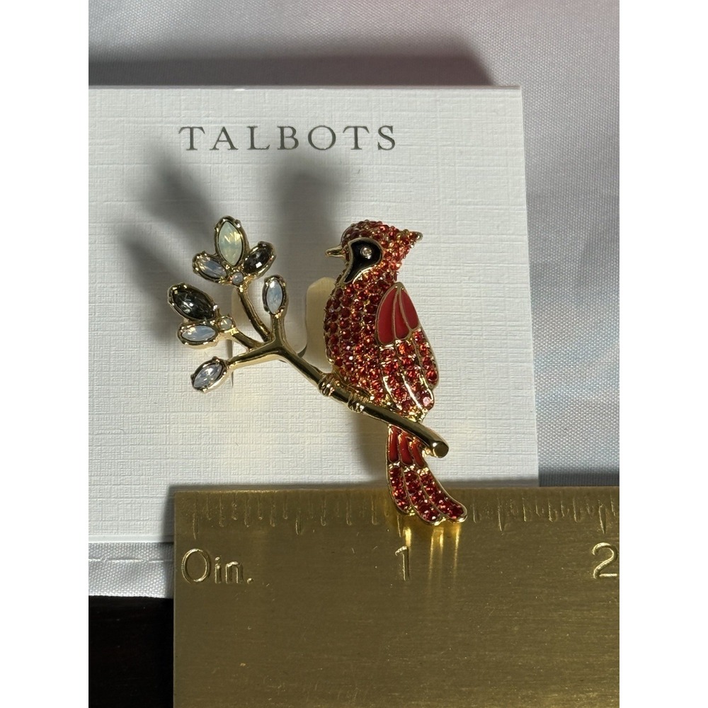 Talbots Cardinal Bird Brooch Red Rhinestone Enamel Gold Tone Pin NWT and Box - Picture 2 of 4
